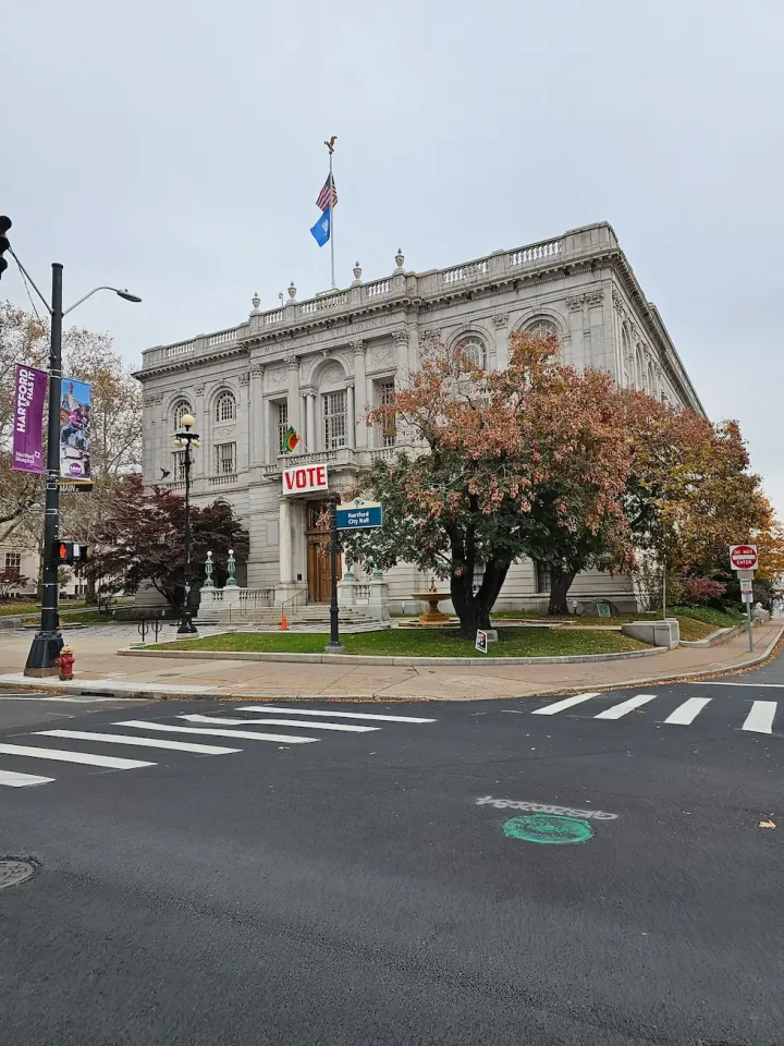 Hartford City Hall Chandelier project