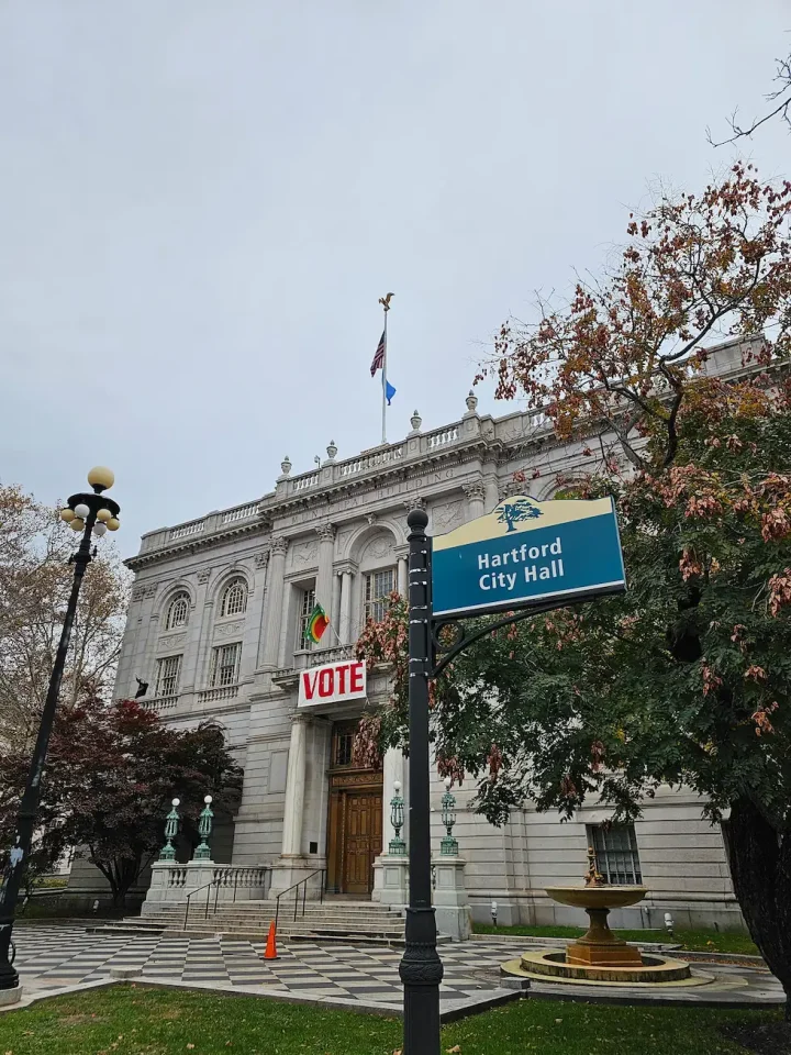 Hartford City Hall Chandelier project