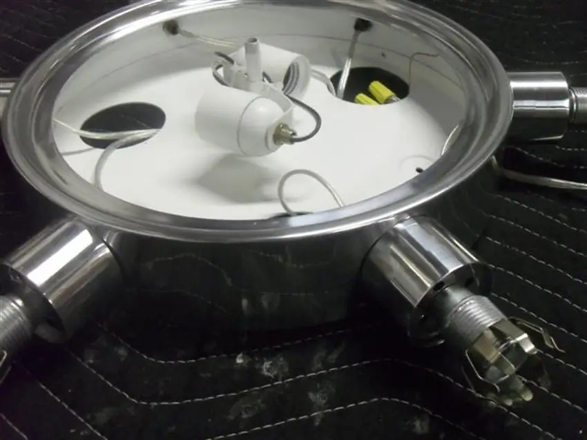 polishing aluminum light fixture